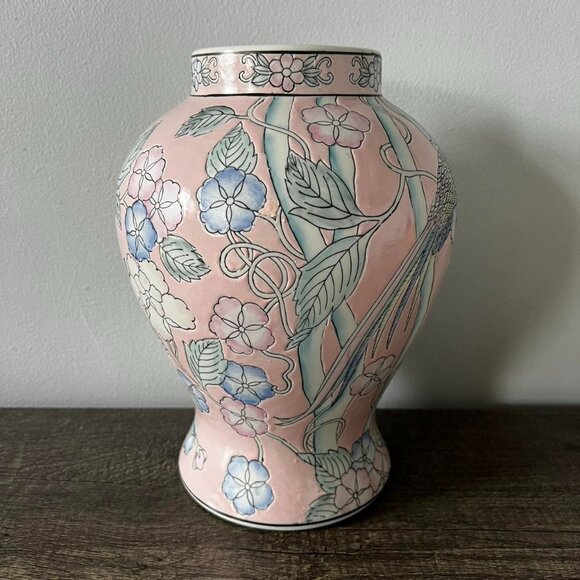 Large Vintage Pastel Pink - Picture 2 of 8